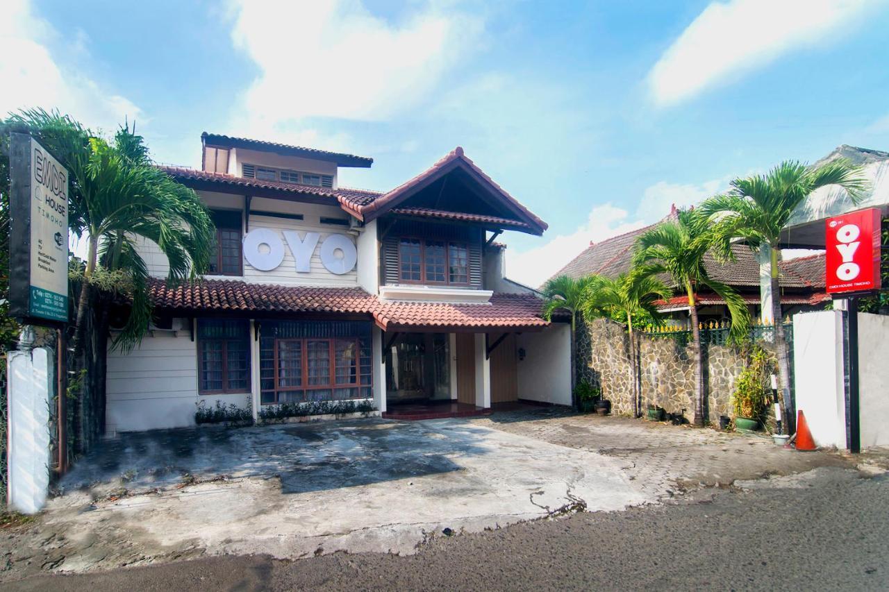 Hotel Oyo 201 Emdi House Timoho Yogyakarta Exterior foto